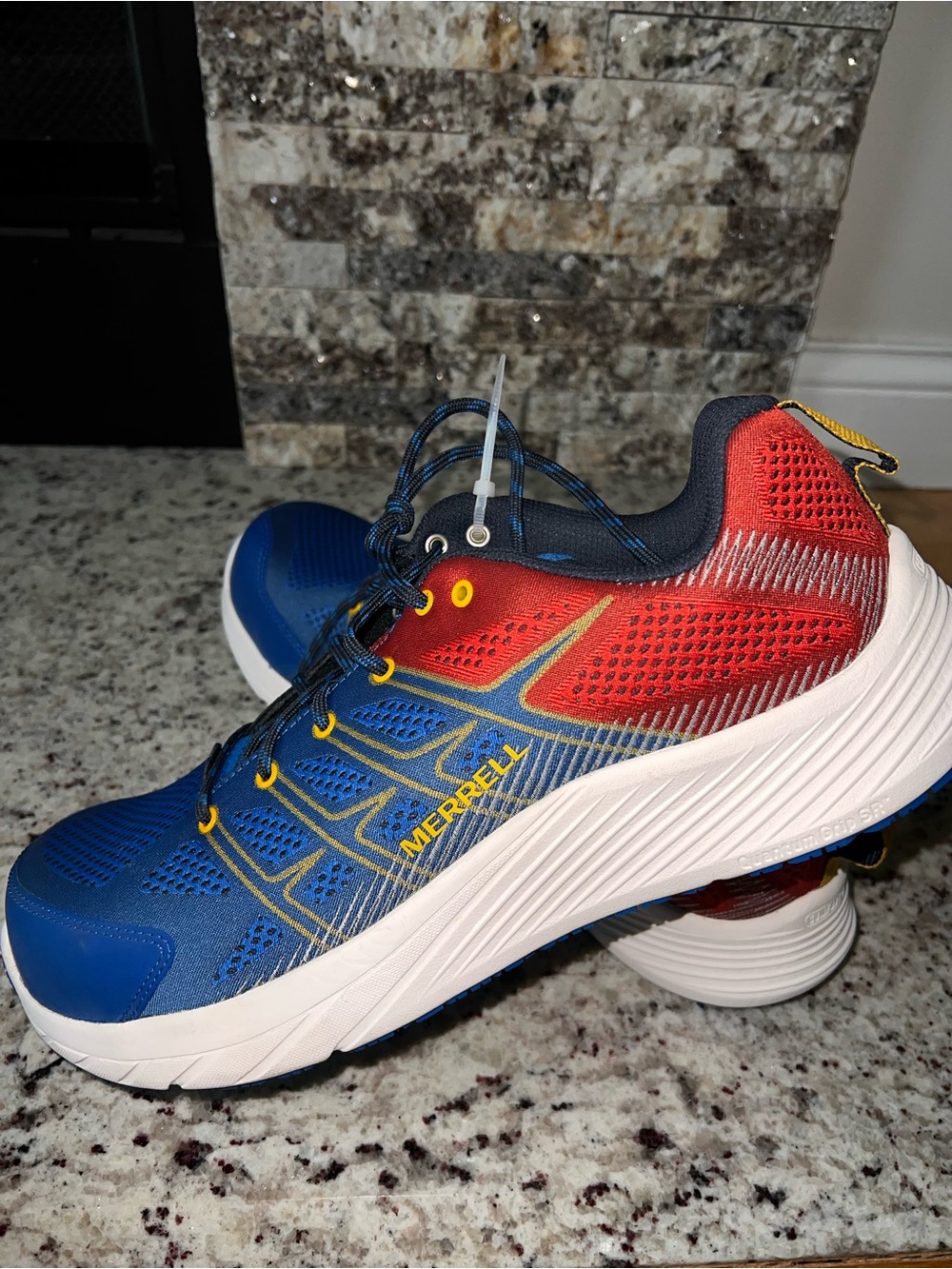 Merrell Mens MOAB Flight
CF Carbon Fiber Safety Toe Work
Shoes